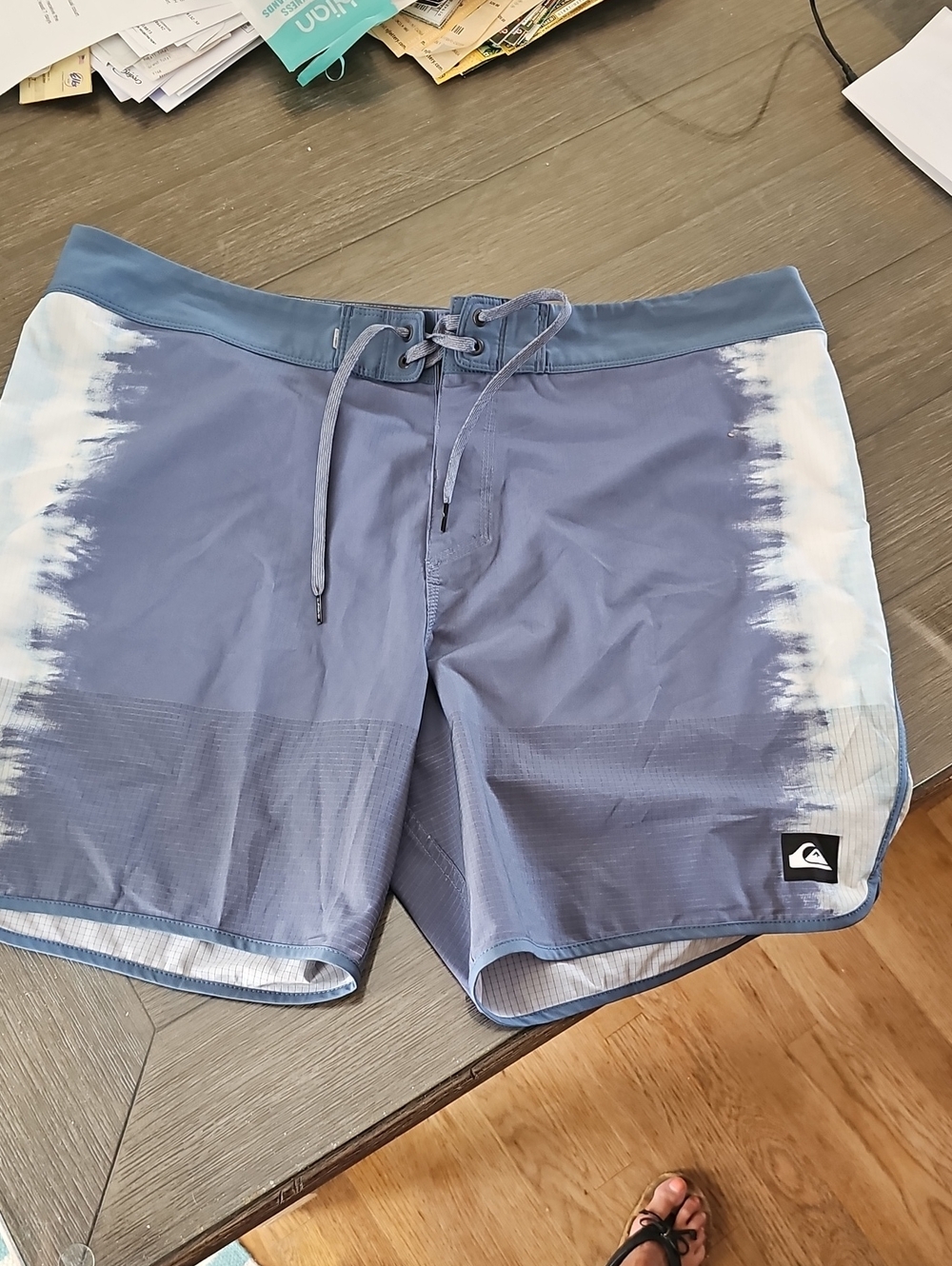Quiksilver Men's Slate Blue Tie-Dye Side Boardshorts